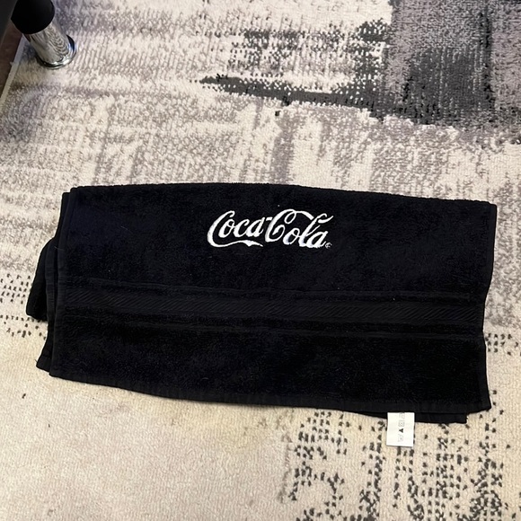Coca Cola branded black hand towel - Picture 1 of 2